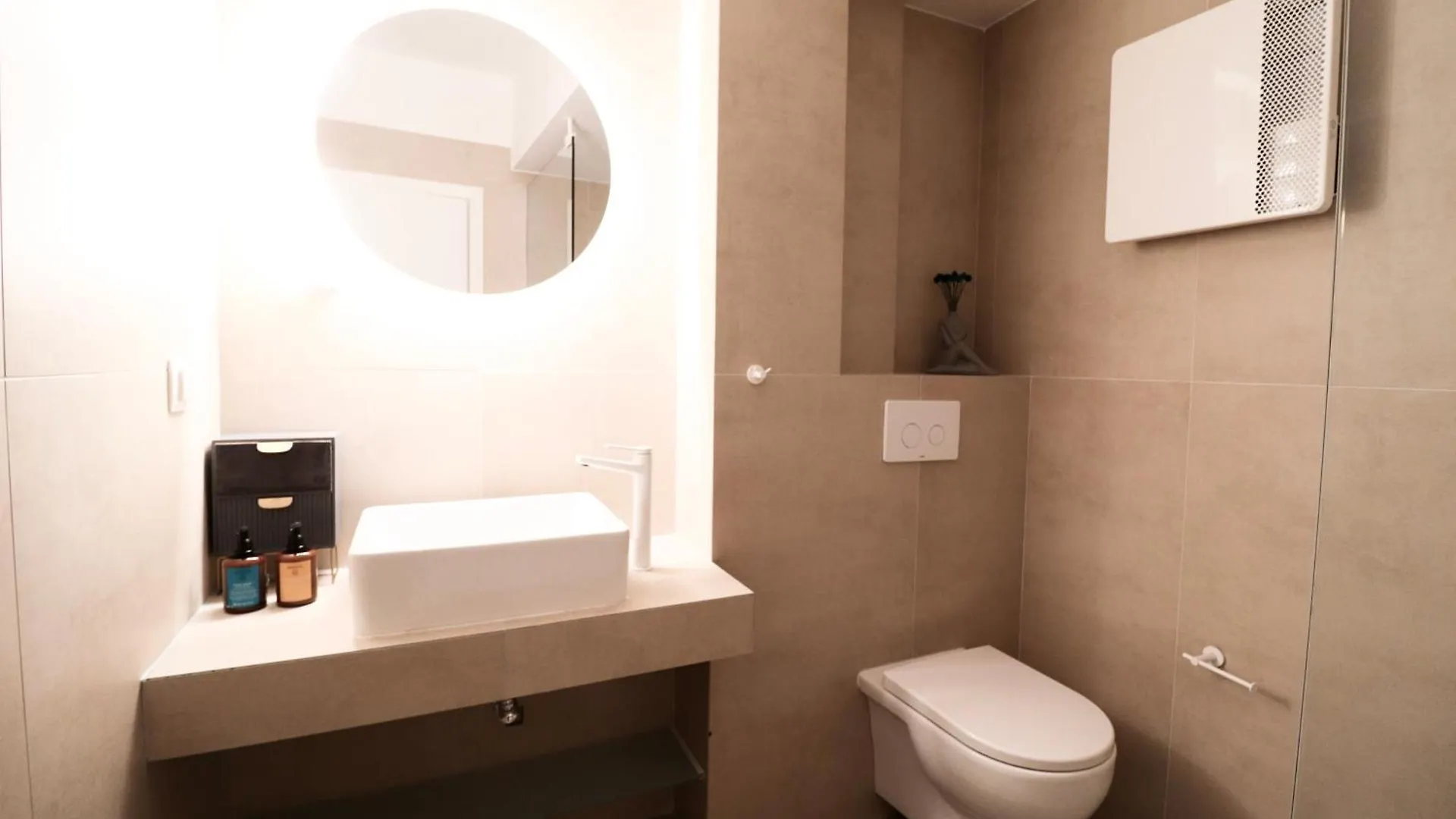 Apartment F & B Collection - Central Thessaloniki