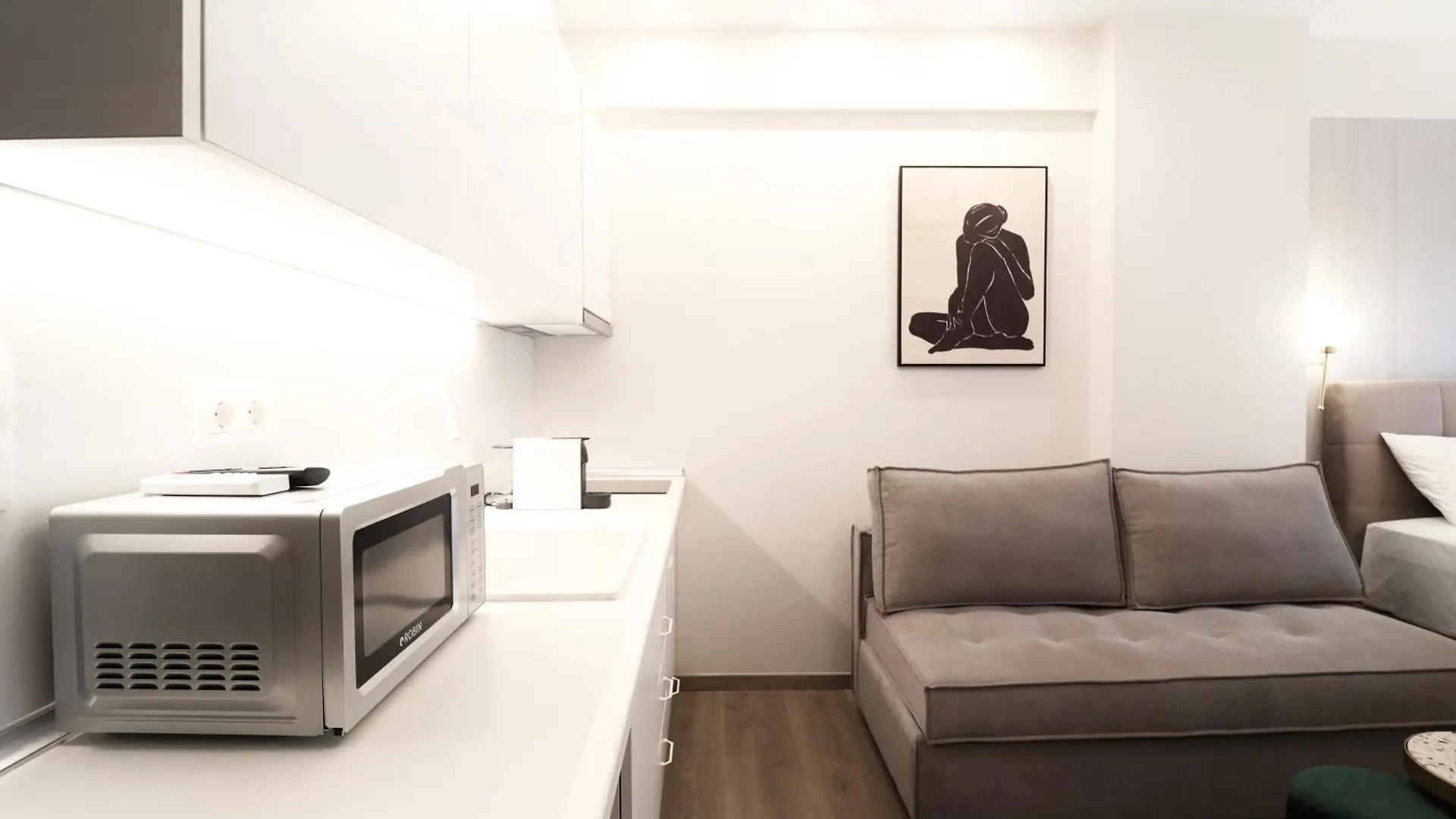 Apartment F & B Collection - Central Thessaloniki Greece
